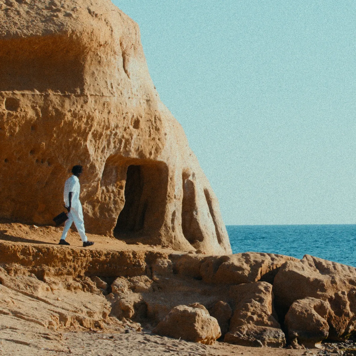 Summer SS/25 Image 10